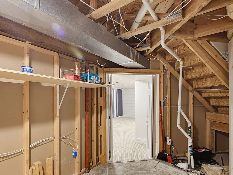 6505 Autumn Wind Cir — Photo 54
