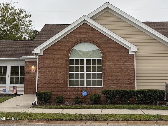 5th image of 4295 EDGEWATER CROSSING Drive #4-3