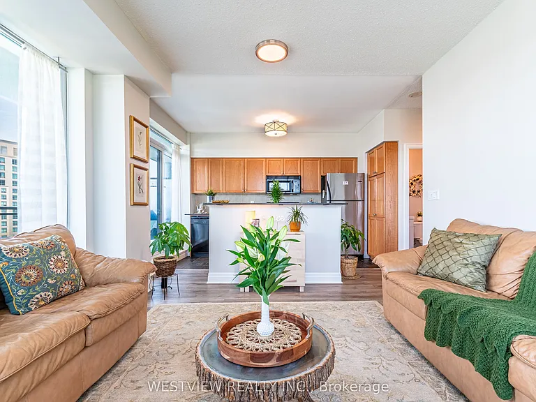 2119 Lake Shore Blvd W #1004 — Photo 9