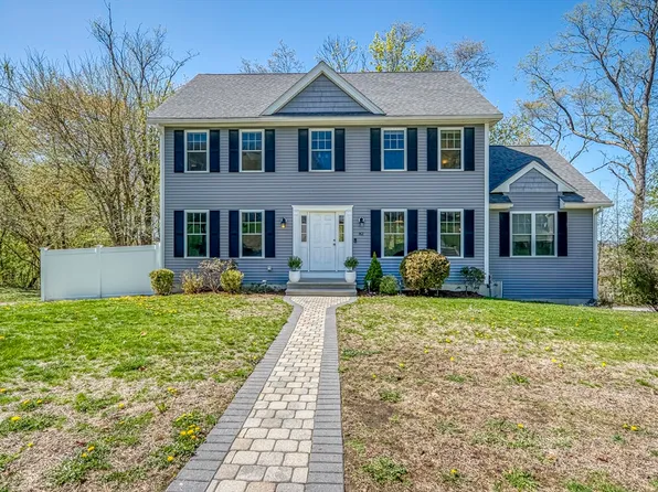 82 Hampton St, Auburn, MA 01501