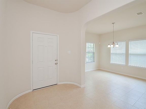 4th image of 24319 Courtland Oaks St