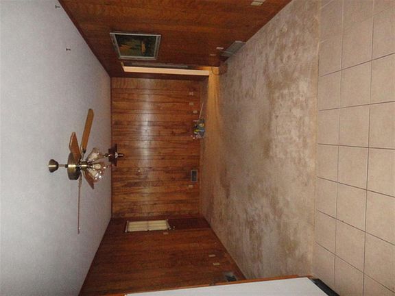 5th image of 1217 Carla Dr