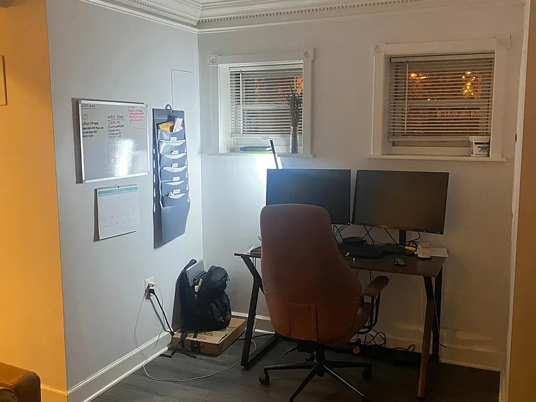 523 Florida Ave NW #3 — Photo 6