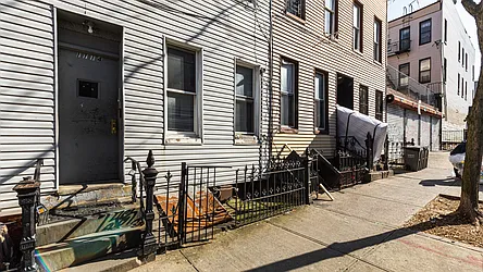 Rented by Nooklyn NYC LLC