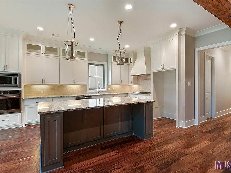 1st image of 37512 Cypress Hollow Ave