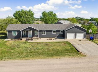 402 W 5th St, Marquette, KS 67464