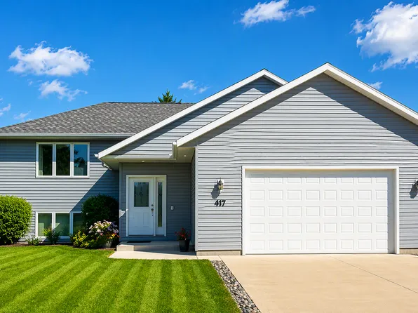 417 Woodhaven Ln, Mankato, MN 56001
