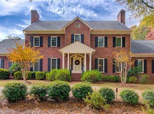 4916 Knob View Ct, Winston Salem, NC 27104