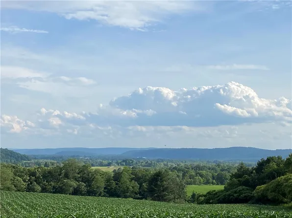 1229B Middle Rd #33, Horseheads, NY 14845