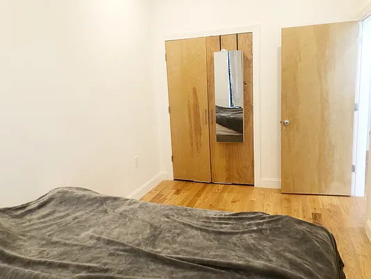 Rented by One Home Line Realty | media 21