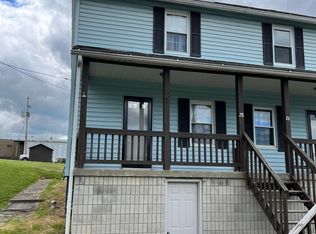 28 Cedar St, Uniontown, PA 15401