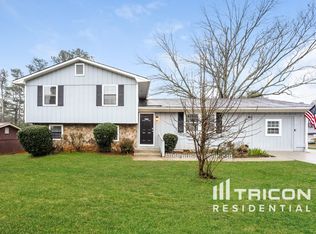 6095 Marbut Rd, Lithonia, GA 30058