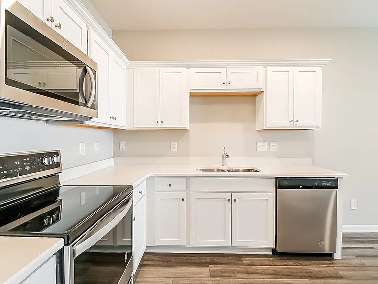 539 Landing View Dr — Photo 9