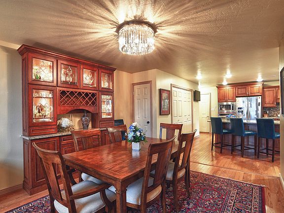 Main dining