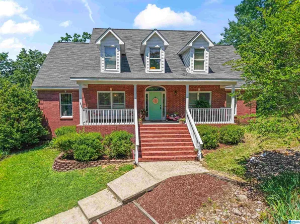 111 Stillwood Dr, Columbiana, AL 35051