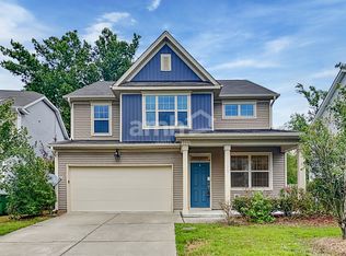 117 Lyonshall St, Fuquay Varina, NC 27526
