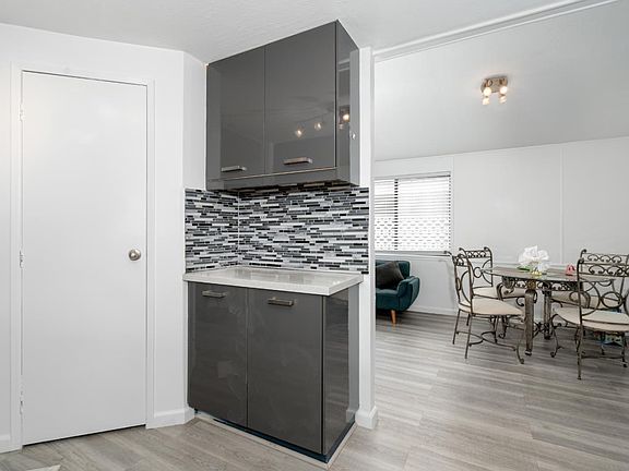 3rd image of 2150 Almaden Rd Space 73