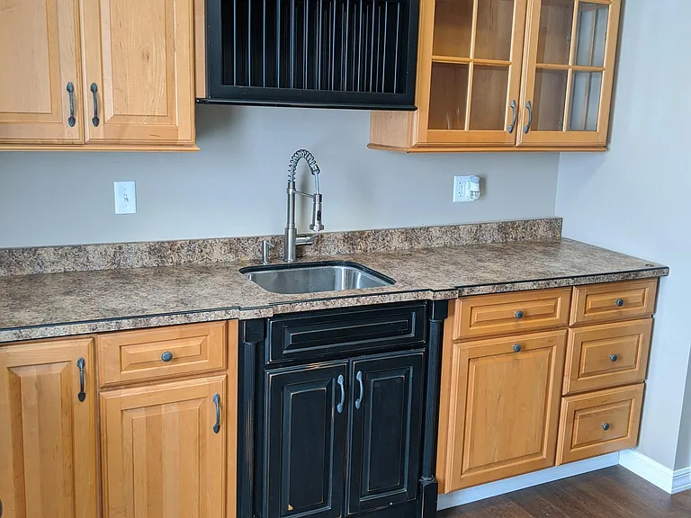 351 Academy St — Photo 1