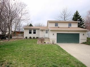 606 W Dianne Ln, Mahomet, IL