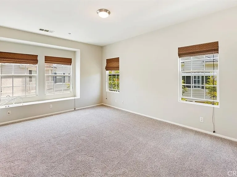 15 Wildflower Pl — Photo 15