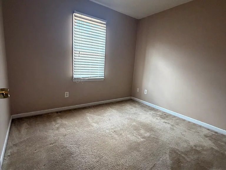 4951 Martin Farms Dr — Photo 5