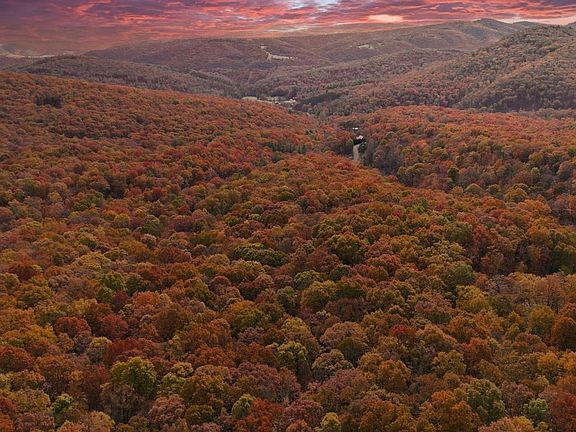 3rd image of White Oak Pass