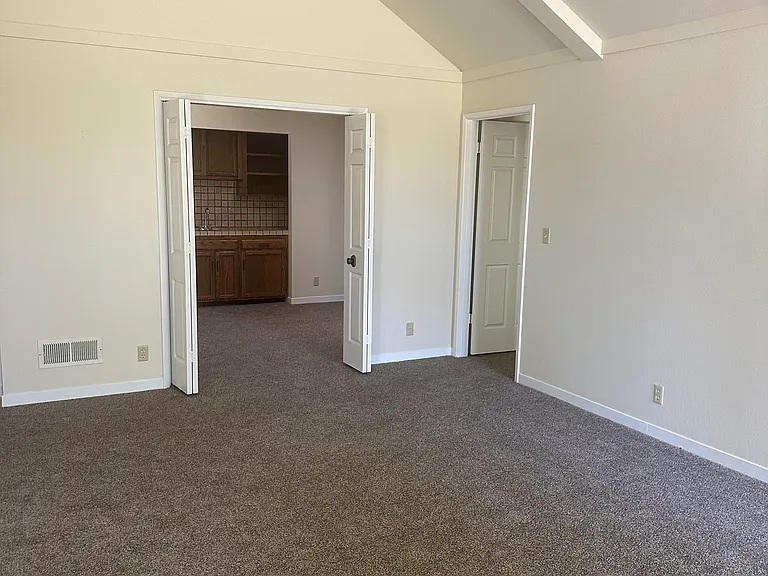 112 Nissen Rd #4 — Photo 19