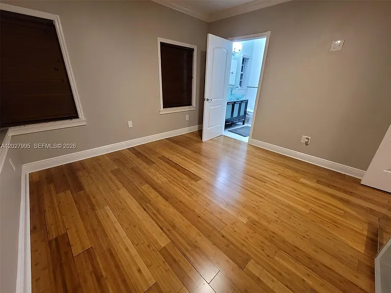 1662 SW 19th Ave — Photo 11