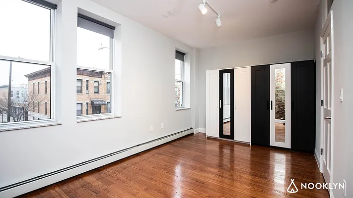 Rented by Nooklyn NYC LLC | media 2