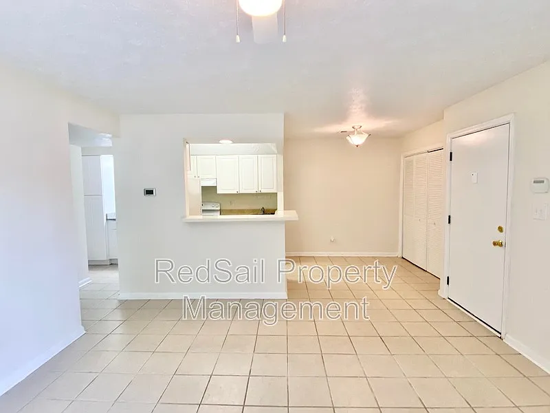 1 bed, 1.0 bath, 602 sqft, $1,125 — Photo 3