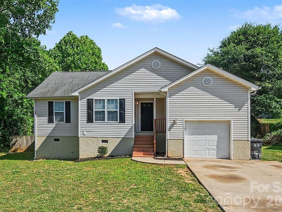 1st image of 5463 Realtree Ln