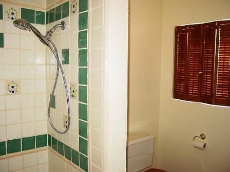 spanish tile in large bathroom