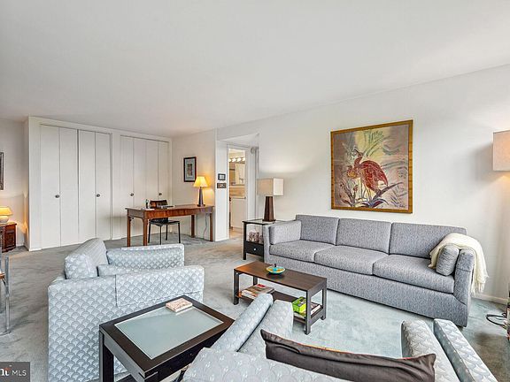 5th image of 600 Roosevelt Blvd APT 614