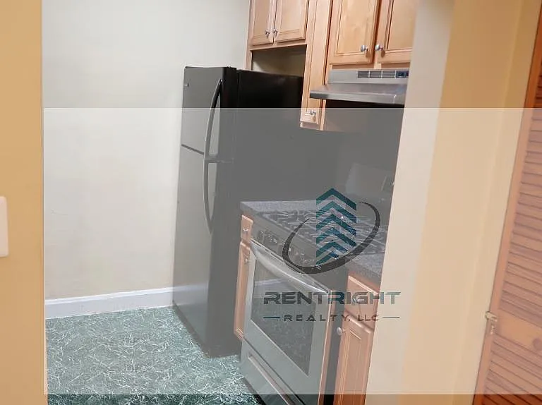 1311 N Bosworth Ave #BM — Photo 2
