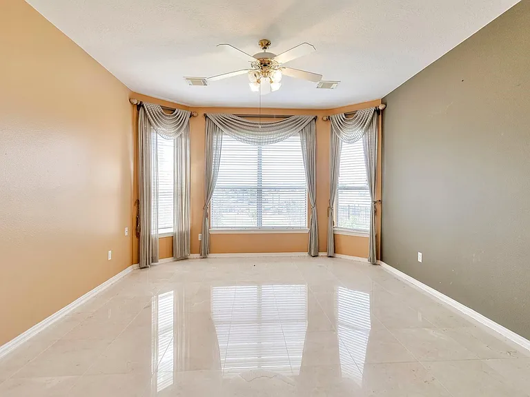 11811 Newport Shore Dr — Photo 12