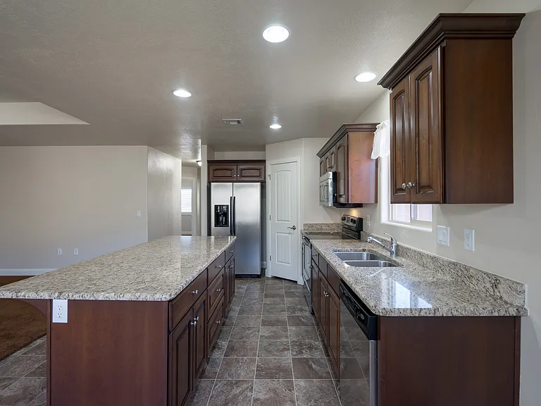986 Camel Springs Dr — Photo 28