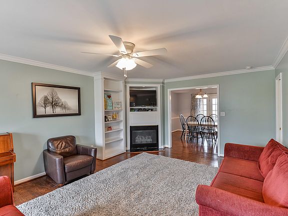 5th image of 5316 Garden Dr