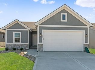 515 NW 110th St, Kansas City, MO 64155