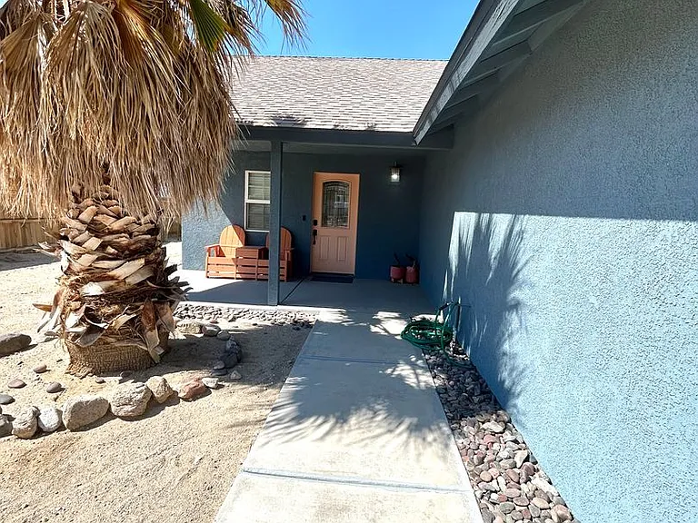 74442 Twilight Dr — Photo 2