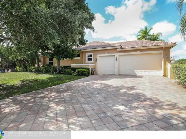 11801 NW 2nd St, Plantation, FL 33325