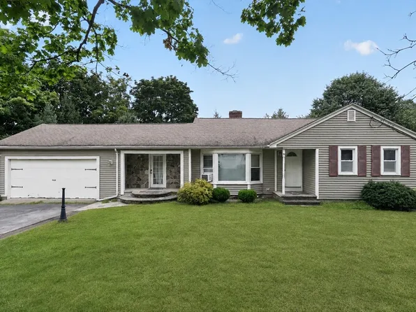 38 Dighton Ave, Taunton, MA 02780