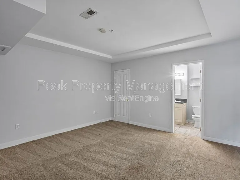 Poythress Apartments — Photo 97
