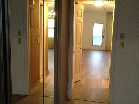 5th image of 4113 Newport U #4113