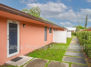 5918 Pierce St, Hollywood, FL 33021