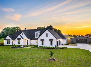 165 Wendy Acres Ave, Hallsville, TX 75602