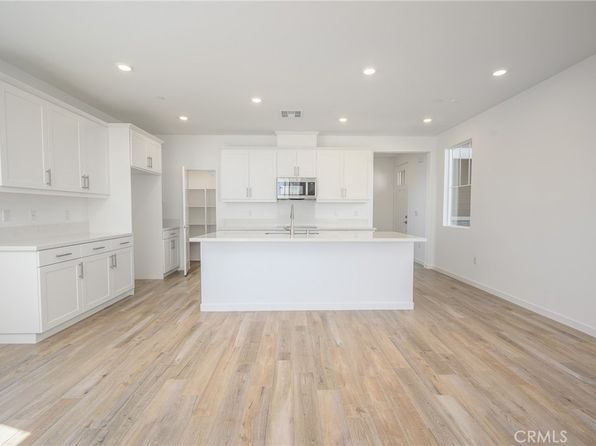 26128 San Luis St, Loma Linda, CA 92354