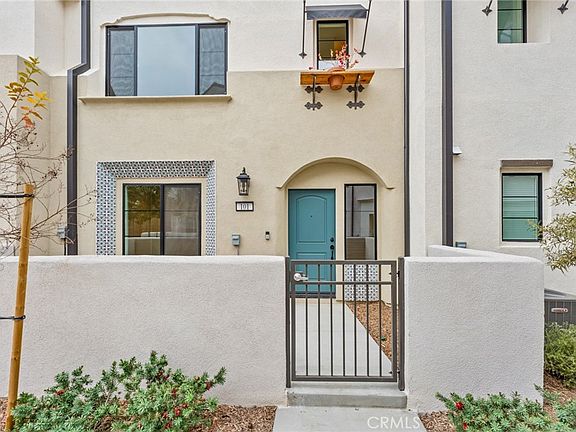 2nd image of 101 Kimberwick Ct