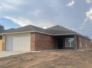 2715 9th Ave, Canyon, TX 79015