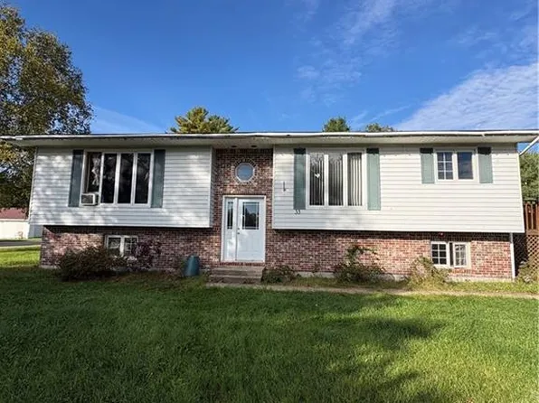 33 Halcomb Rd, Southesk, NB E9E 1V5