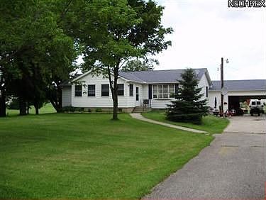 1st image of 45076 E Hamilton St